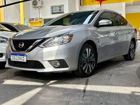 NISSAN SENTRA 2.0 SV 16V FLEXSTART 4P AUTOMÁTICO NISSAN SENTRA 2.0 SV 16V FLEXSTART 4P AUTOMÁTICO